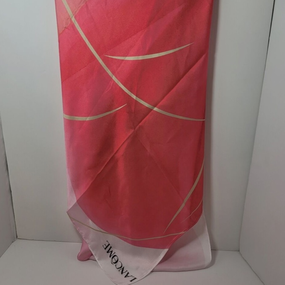 🌸NEW ~ Lancôme Paris Silk Square Scarf - Pink & White - Picture 2 of 10